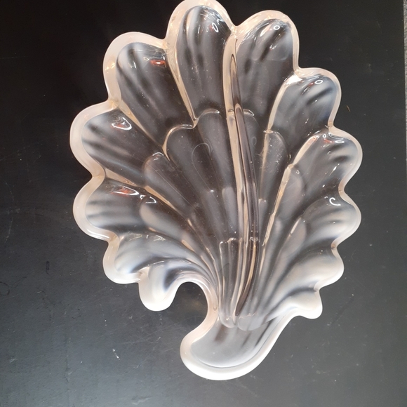EXQUSITE VTG Duncan Miller Sanibel Pink Opalescent 8" Shell Scalloped Plate. - Picture 7 of 7